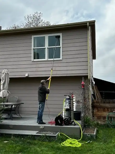 Solar Clean Colorado cleaning windows